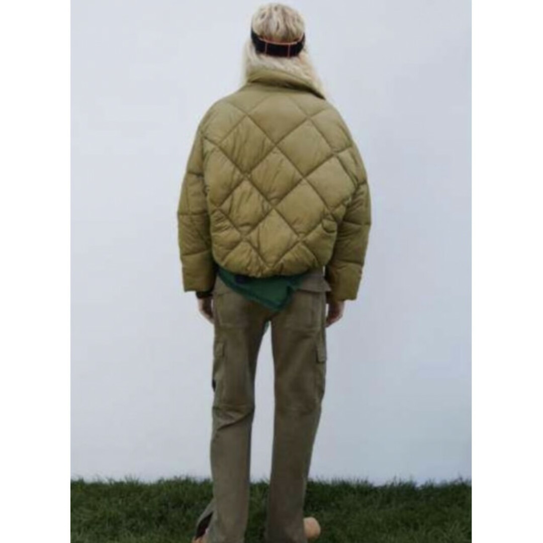 キルティング ダウン ジャケット アウター コート カーキ メンズ レディース レディースのジャケット/アウター(ダウンジャケット)の商品写真