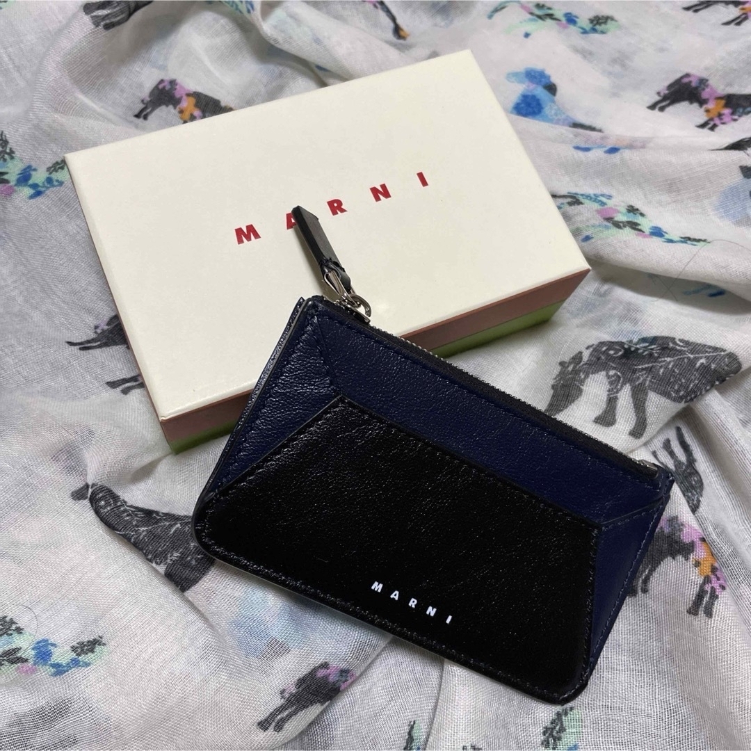 Marni(マルニ)の新品・未使用♪マルニ　フラグメントケース　カード　コインケース☆MARNI メンズのファッション小物(コインケース/小銭入れ)の商品写真
