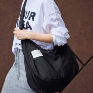 フレームワーク(FRAMeWORK)のフレームワーク  ベターザングッド　PADDED ROUND BAG(ショルダーバッグ)