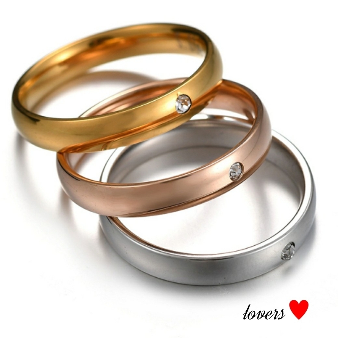 送料無料24号イエローゴールドワンポイントスーパーCZダイヤステンレスリング指輪 メンズのアクセサリー(リング(指輪))の商品写真