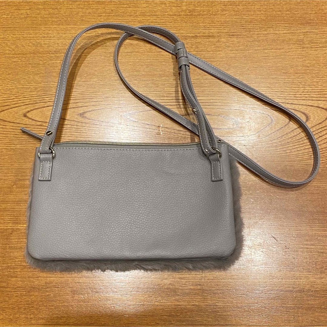 UNIQLO(ユニクロ)のUNIQLO  エコファーバック レディースのバッグ(ショルダーバッグ)の商品写真