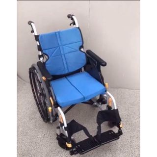 【中古介護用品】車イス　軽量多機能自走式車椅子座幅42cmネクストコア(その他)