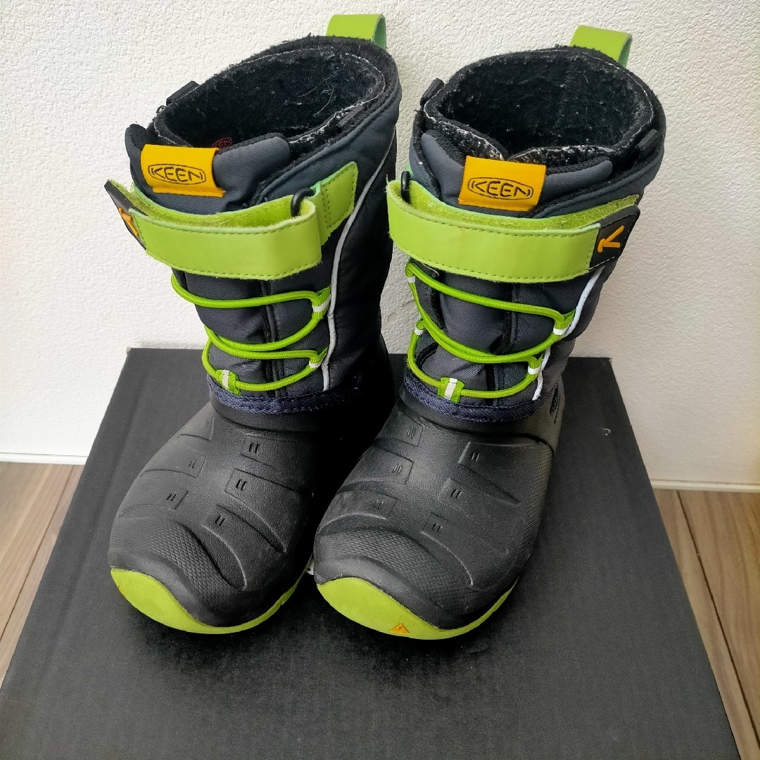 KEEN(キーン)の【値下げ！】KEEN  スノーブーツ  17 キッズ/ベビー/マタニティのキッズ靴/シューズ(15cm~)(ブーツ)の商品写真