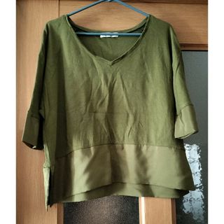 マウジー(moussy)のMOUSSY 半袖　カットソー　Tシャツ　モスグリーン(カットソー(半袖/袖なし))