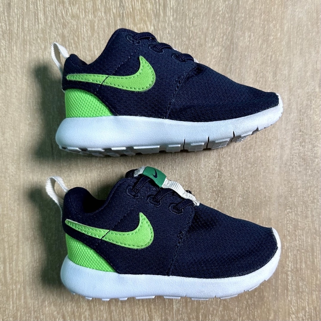 NIKE(ナイキ)のナイキ【NIKE】ローシワン［KIDS］ キッズ/ベビー/マタニティのベビー靴/シューズ(~14cm)(スニーカー)の商品写真