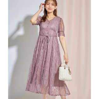 トッコクローゼット(TOCCO closet)の【新品】トッコ クローゼット ウエストりぼんくるみ飾り釦Ｖネックレースワンピース(ロングワンピース/マキシワンピース)