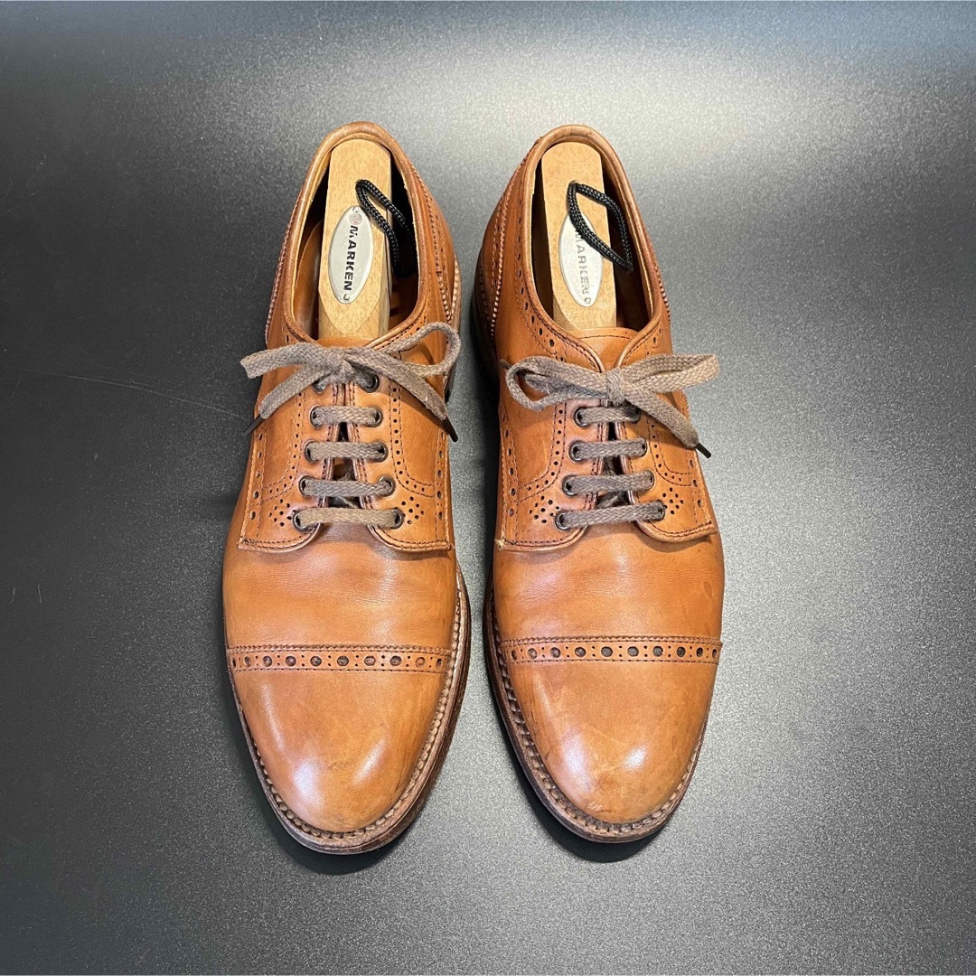 Alden(オールデン)のALDEN / オールデン パンチドキャップ ダービー ブラウン サイズ7 メンズの靴/シューズ(ドレス/ビジネス)の商品写真