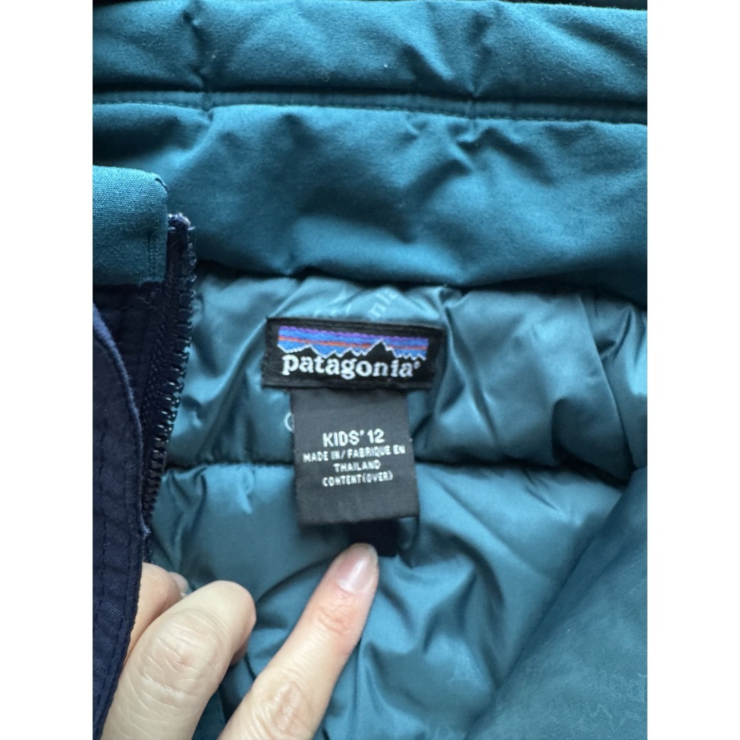 patagonia(パタゴニア)のパタゴニア　中綿ジャケット　150 レディースのジャケット/アウター(ダウンジャケット)の商品写真