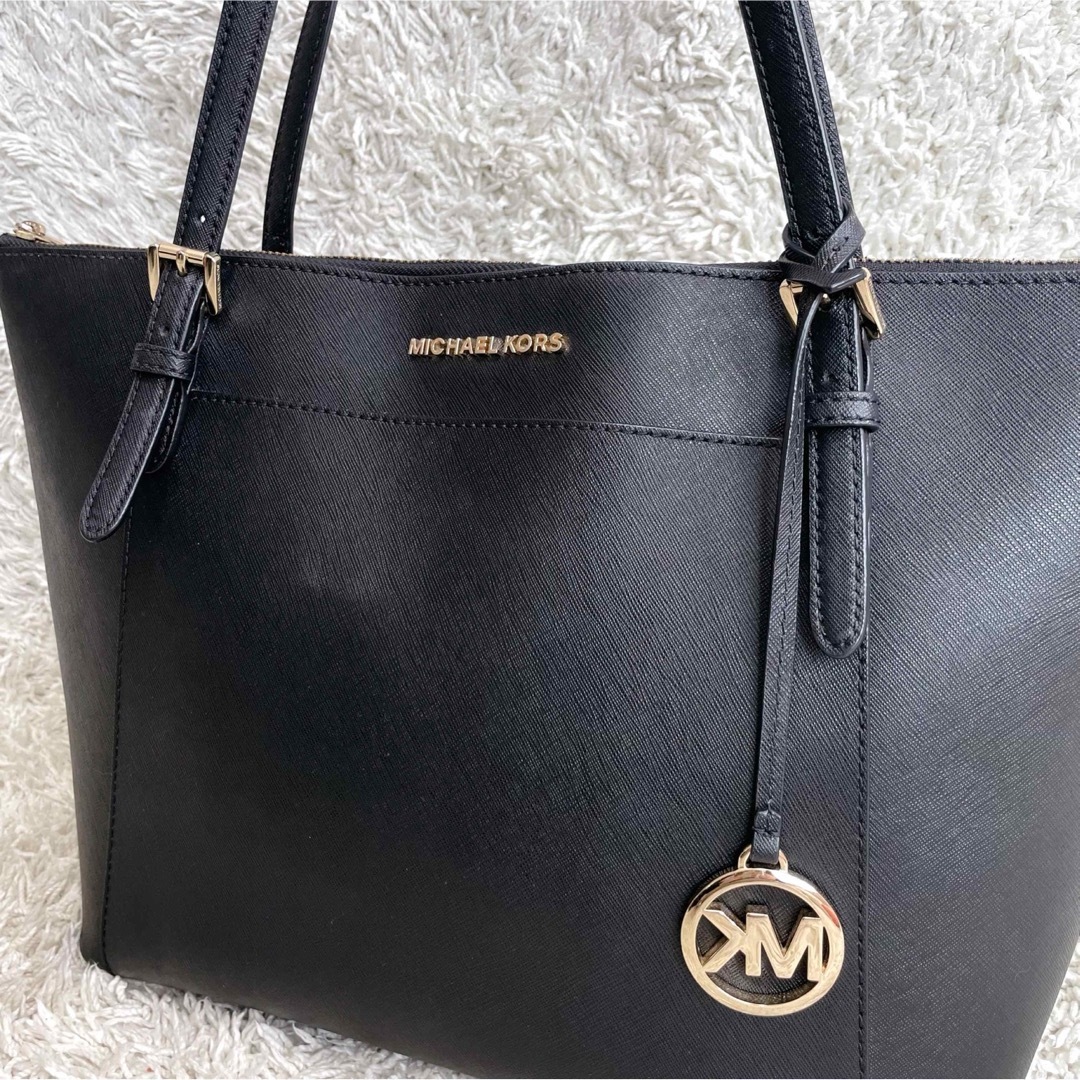 Michael Kors - マイケルコース A4可能 大容量トートバッグ 金具ロゴ