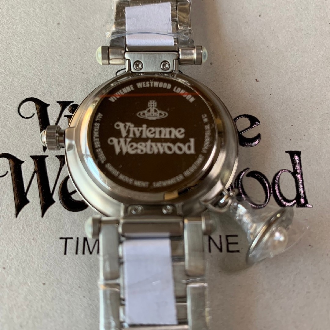 Vivienne Westwood(ヴィヴィアンウエストウッド)の【新品】ヴィヴィアン ウエストウッド 腕時計 レディース VV006PSLSL レディースのファッション小物(腕時計)の商品写真