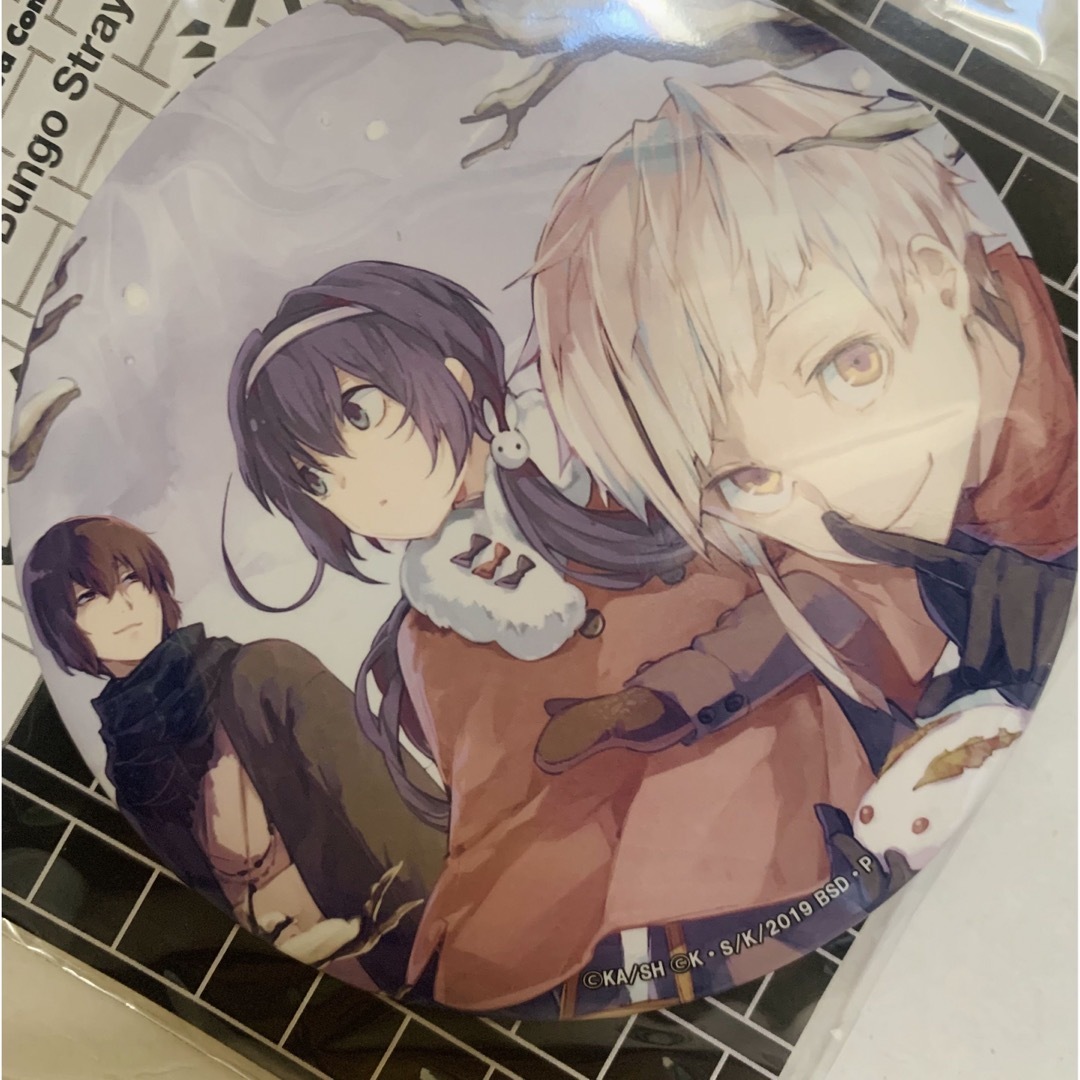 文豪ストレイドッグス 原作絵 缶バッジ 太宰治&中島敦&泉鏡花 文豪ストレイドッグス 原作絵 缶バッジ 太宰治&中島敦&泉鏡花