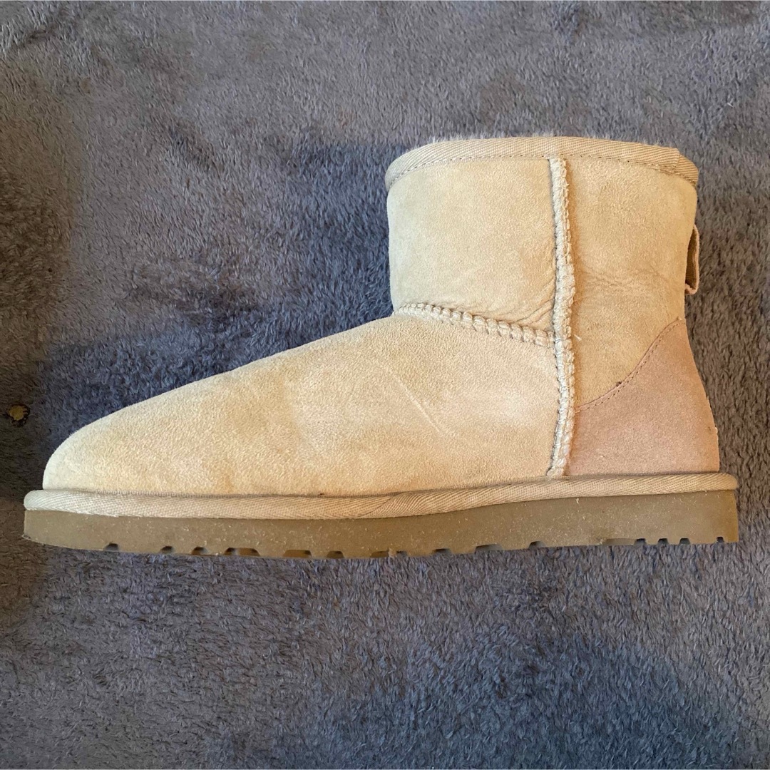 UGG AUSTRALIA(アグオーストラリア)のUGG  ブーツ レディースの靴/シューズ(ブーツ)の商品写真