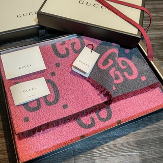 グッチ(Gucci)の❤新品箱袋付き最高級ウール❤GUCCI マフラー ショール ストール スカーフ(マフラー/ショール)