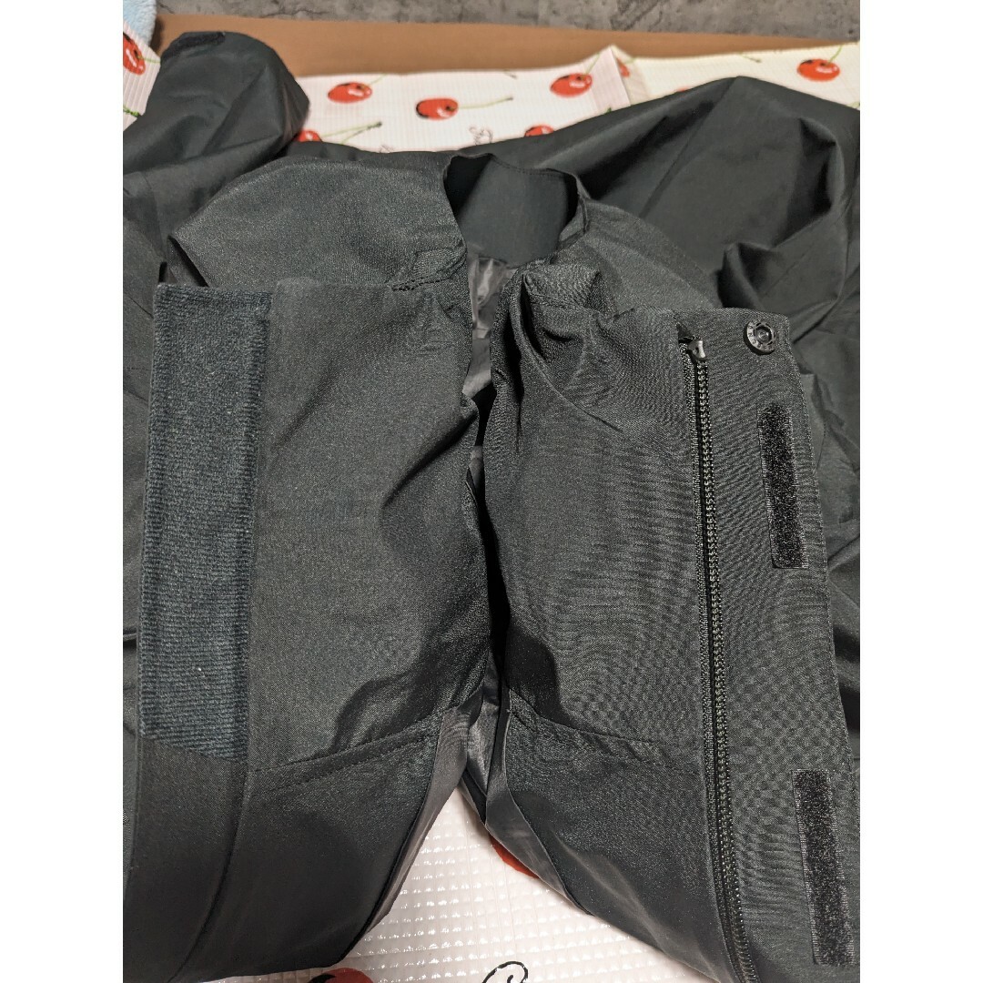 ヘリーハンセン スリックジャケット ユニセックス Mサイズ GORE-TEX ヘリーハンセン スリックジャケット ユニセックス Mサイズ GORE-TEX