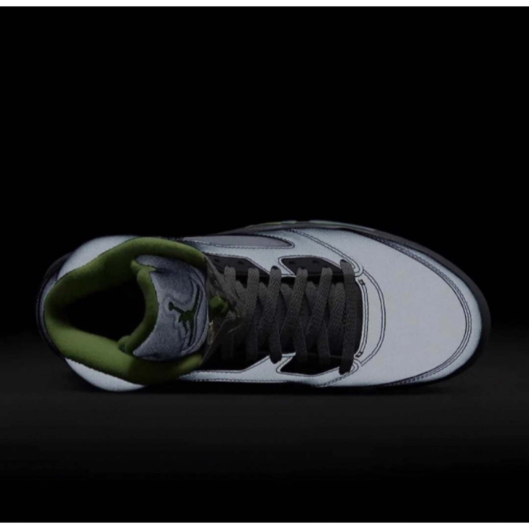 Jordan Brand（NIKE）(ジョーダン)の送料無料 新品 NIKE AIR JORDAN 5 RETROグリーンビーン28 メンズの靴/シューズ(スニーカー)の商品写真