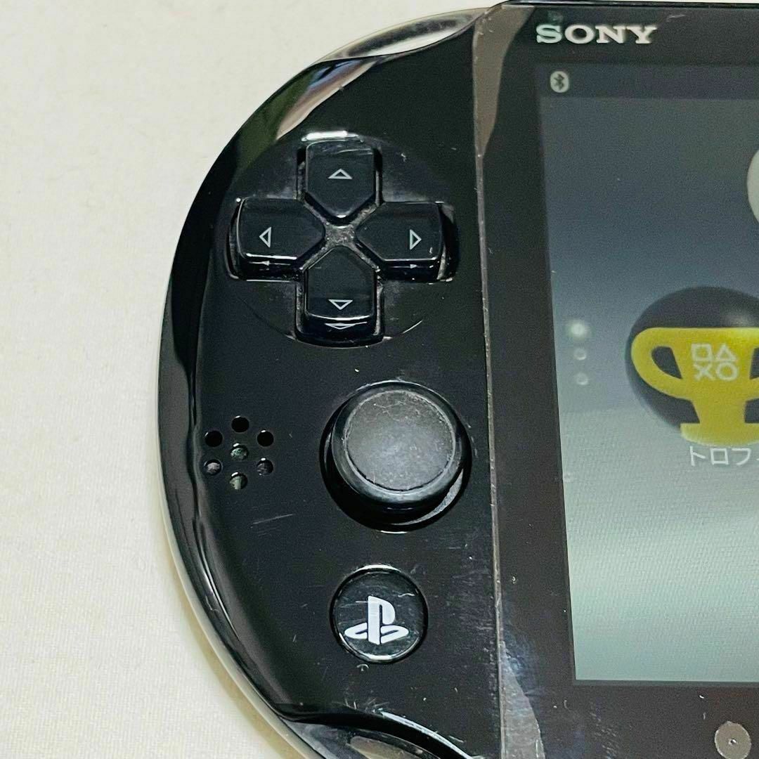 今だけこの価格 ソニー PS Vita PCH-2000 WI-FIモデル ソフト1本付