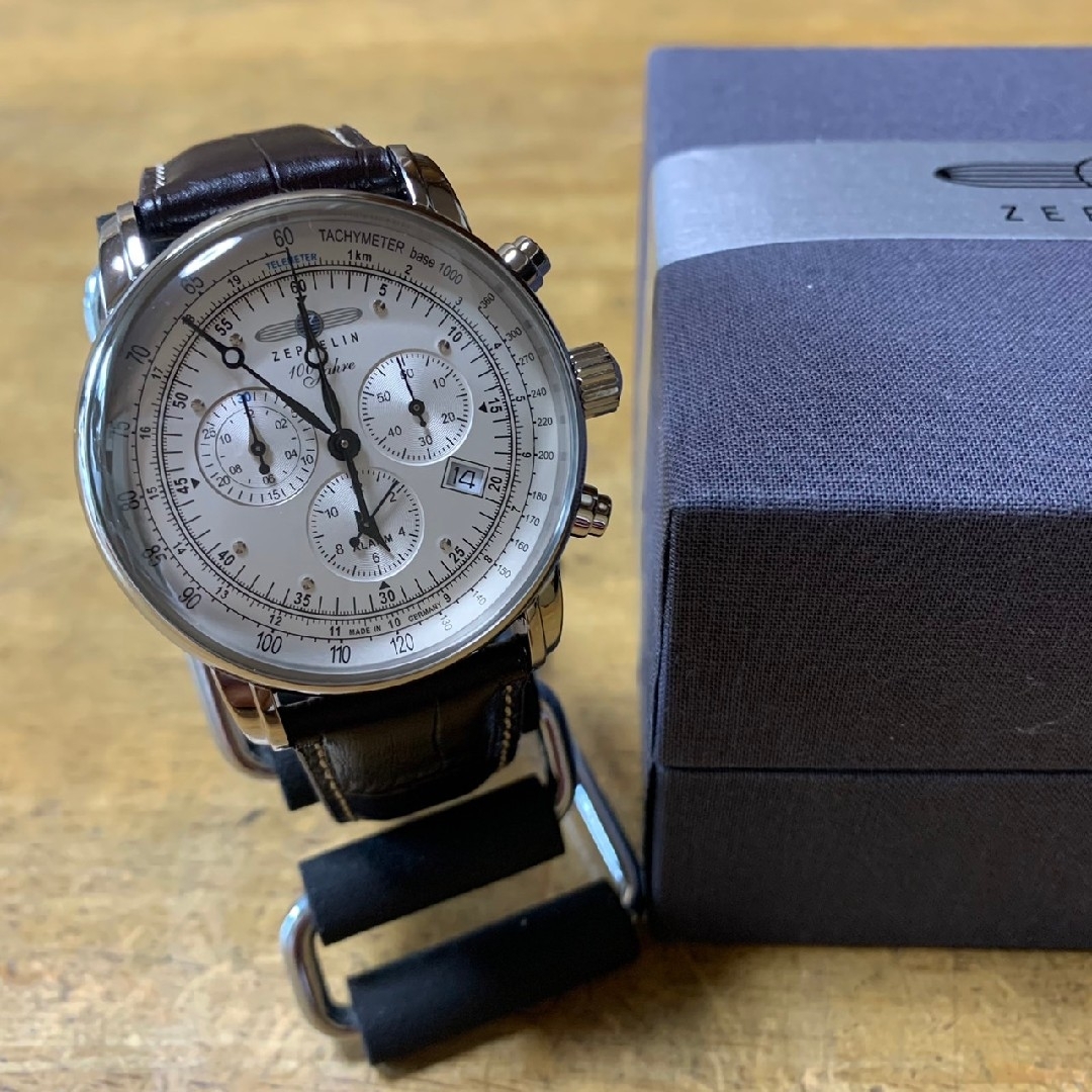 ZEPPELIN(ツェッペリン)の【新品】ツェッペリン ZEPPELIN クオーツ 腕時計 7680-1 シルバー メンズの時計(腕時計(アナログ))の商品写真