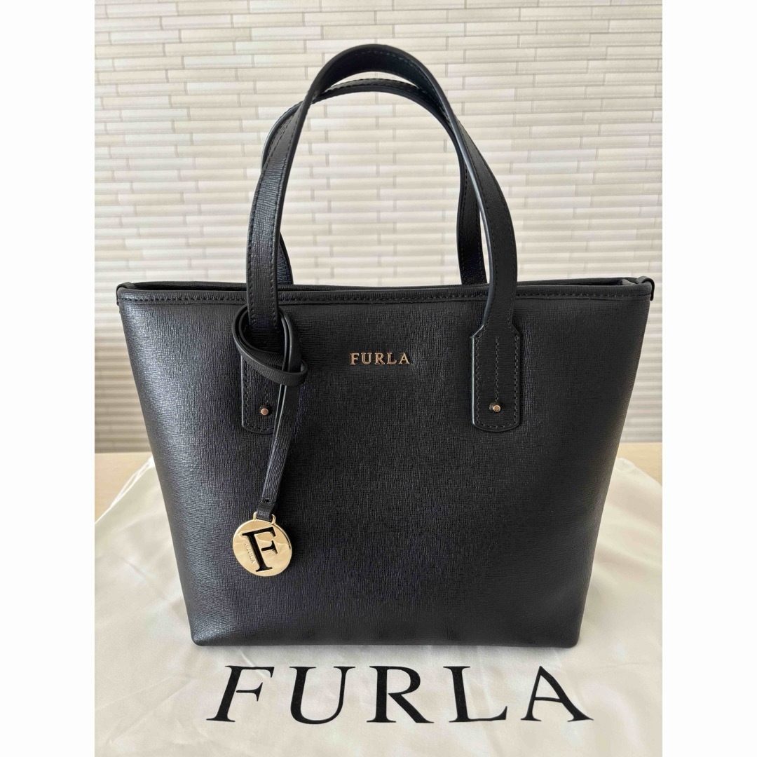 Furla(フルラ)の【美品】FURLA フルラ ハンドバッグ ショルダーバッグ レディースのバッグ(ショルダーバッグ)の商品写真