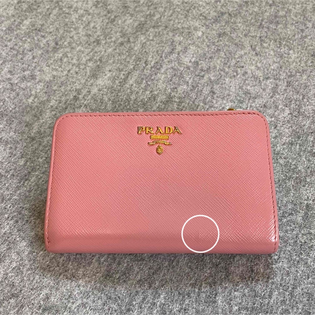 PRADA(プラダ)のPRADA 二つ折り財布　ピンク レディースのファッション小物(財布)の商品写真