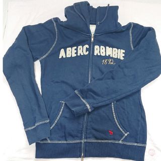 アバクロンビーアンドフィッチ(Abercrombie&Fitch)の【アバクロンビー&フィッチ】レディース パーカー Mサイズ 紺色(パーカー)