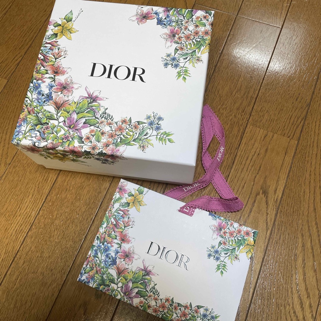 Dior - Dior 空箱、紙袋 限定の通販 by shop｜ディオールならラクマ