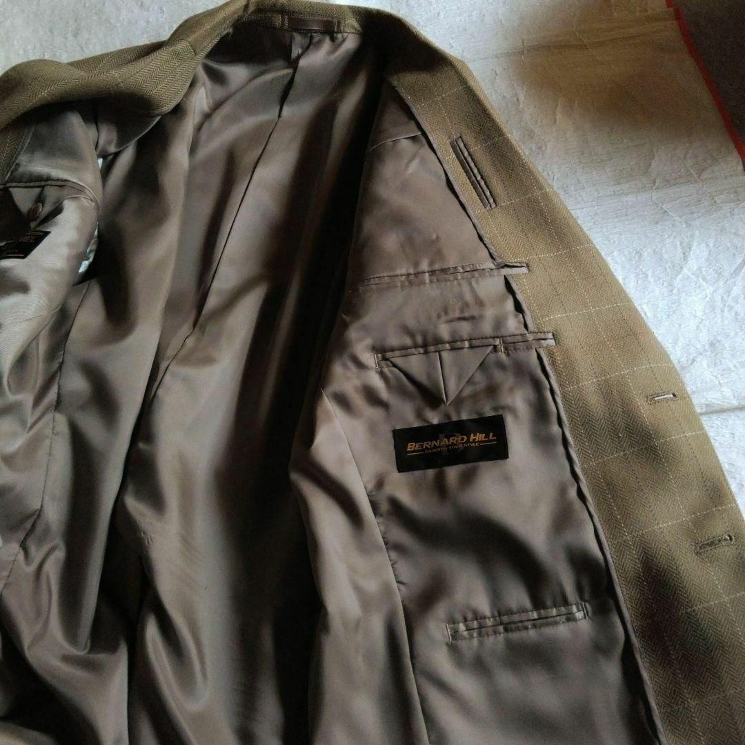 【新品未使用】BERNARD HILL 毛100％(ラム入) 94AB4 秋冬春 メンズのジャケット/アウター(テーラードジャケット)の商品写真