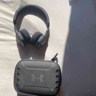 アンダーアーマー(UNDER ARMOUR)のアンダーアーマー  ヘッドフォン(ヘッドフォン/イヤフォン)