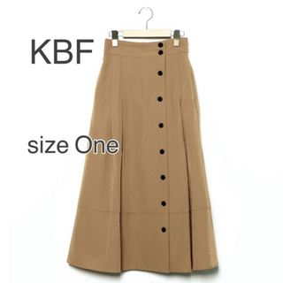 ケービーエフ(KBF)のKBF フロントボタンフレアスカート ブラウン ワンサイズ(ロングスカート)