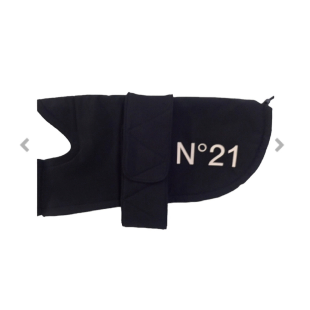 N°21(ヌメロヴェントゥーノ)のヌメロヴェントゥーノ 新品タグ付【N21】 FUTON COAT - BLACK その他のペット用品(犬)の商品写真