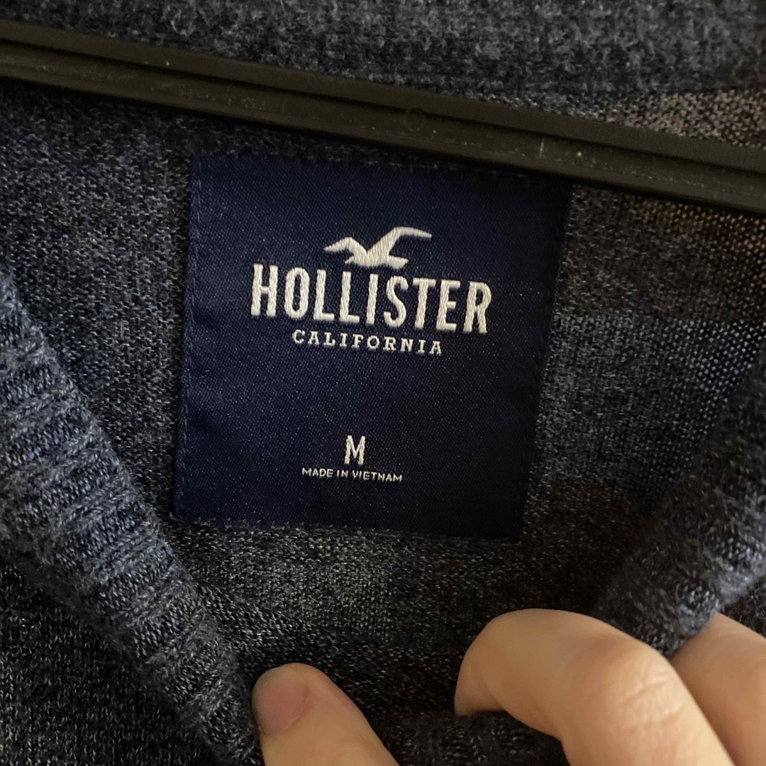 HOLLISTER ニット　M メンズのトップス(ニット/セーター)の商品写真