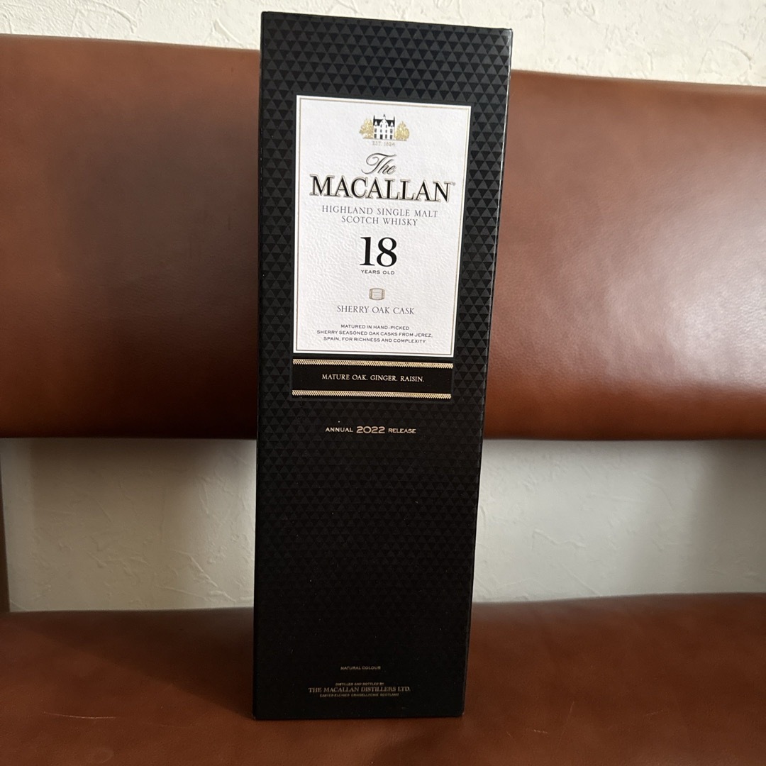 マッカラン(マッカラン)のMACALLAN マッカラン18年 食品/飲料/酒の酒(ウイスキー)の商品写真