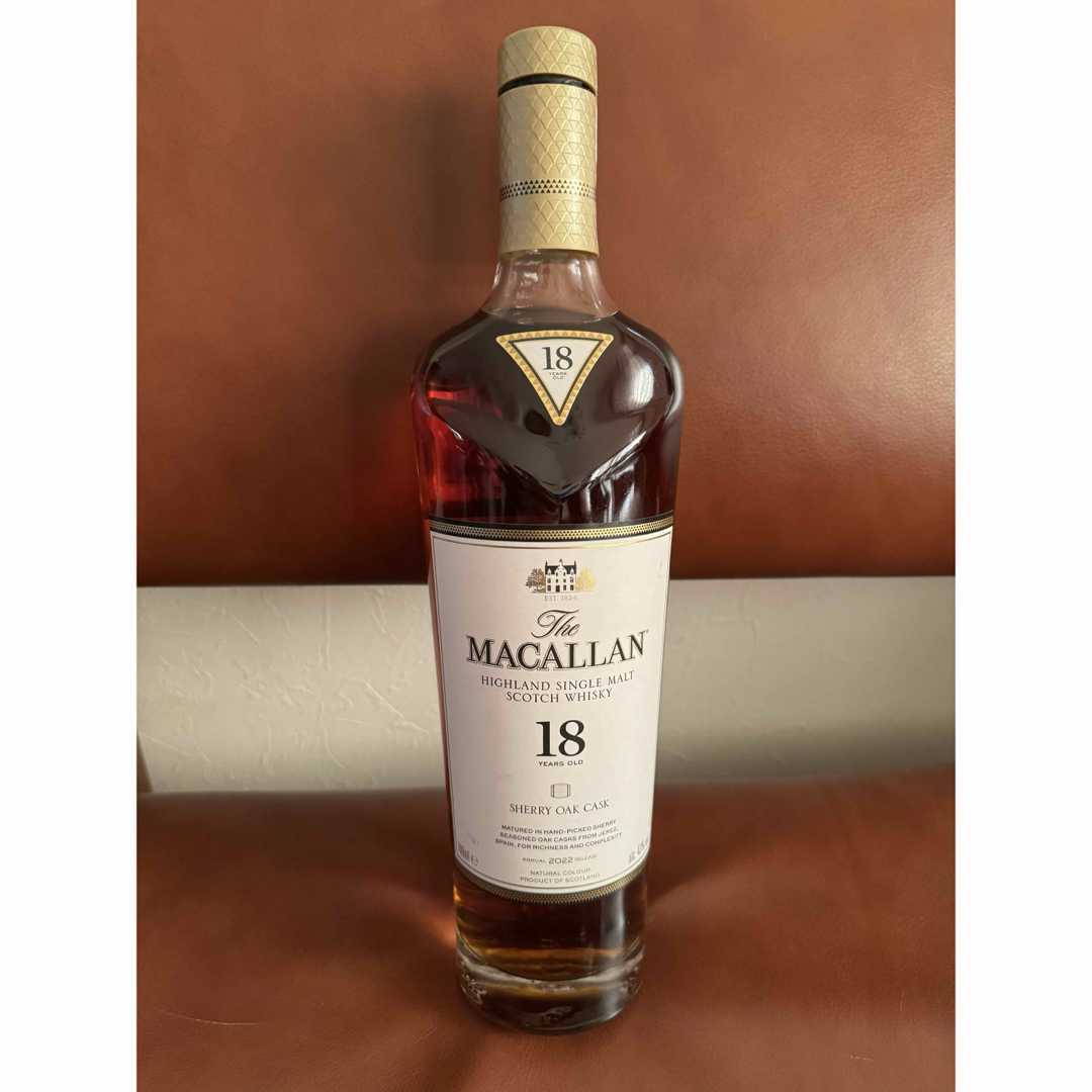 マッカラン(マッカラン)のMACALLAN マッカラン18年 食品/飲料/酒の酒(ウイスキー)の商品写真