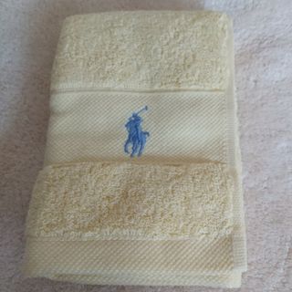 ラルフローレン(Ralph Lauren)のラルフローレン ハンドタオル ハンカチ 黄色 無地 ❬未使用品❭(ハンカチ)