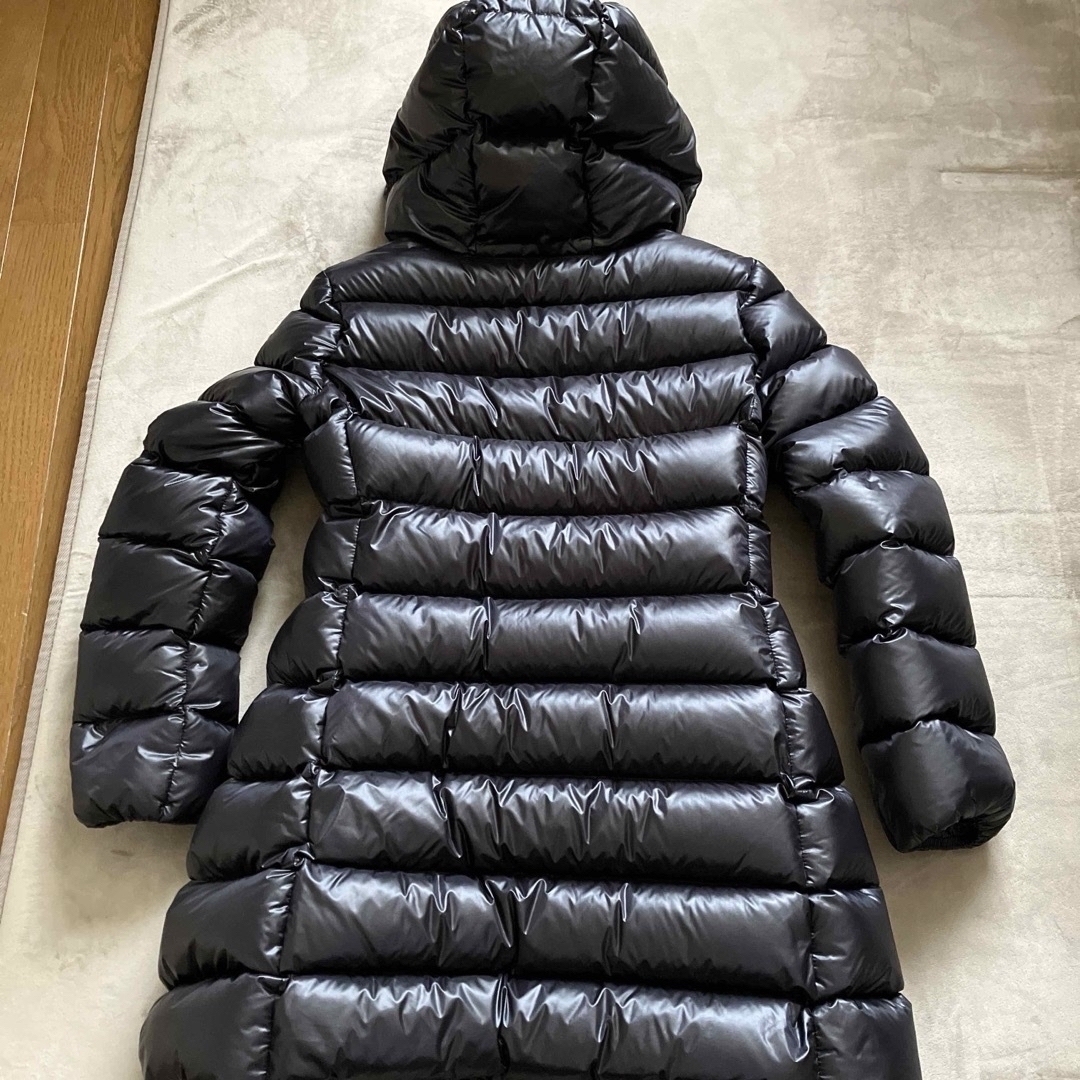 美品【size3(Lサイズ相当)】モンクレール MONCLER ダウンジャケット