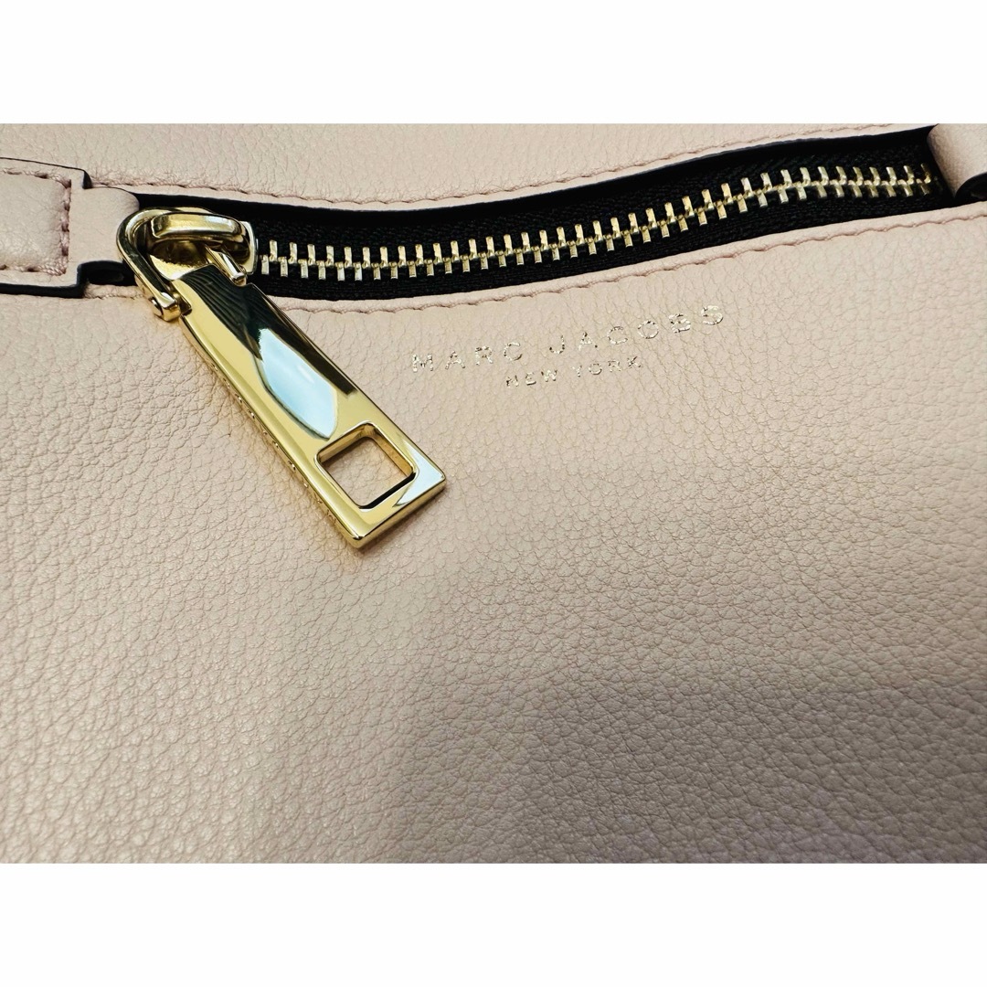 MARC JACOBS(マークジェイコブス)のマークジェイコプス ショルダーバッグ　超美品 レディースのバッグ(ショルダーバッグ)の商品写真