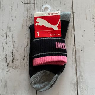 プーマ(PUMA)のPUMA  靴下 ブラック×ピンク(ソックス)