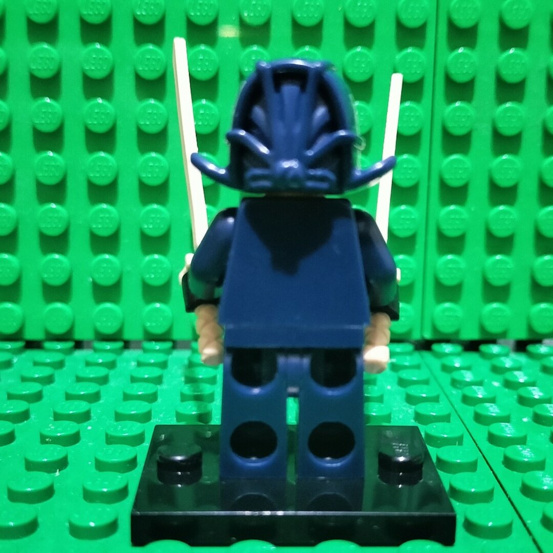 Lego(レゴ)のLEGO 71011 ミニフィギュア シリーズ15 剣道家 エンタメ/ホビーのおもちゃ/ぬいぐるみ(その他)の商品写真