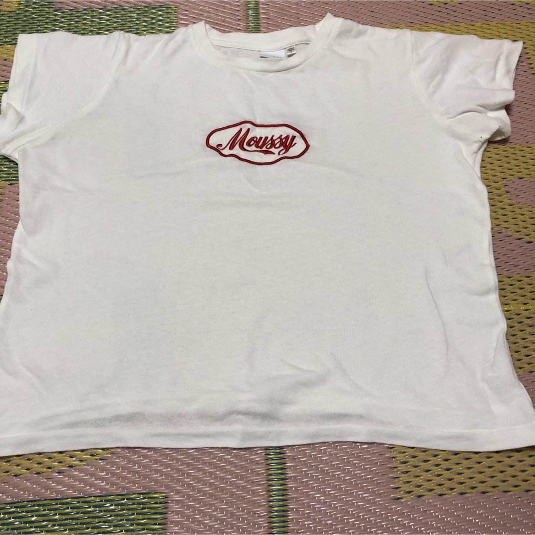 moussy(マウジー)のmoussy Tシャツ ワンコイン価格 レディースのトップス(Tシャツ(半袖/袖なし))の商品写真