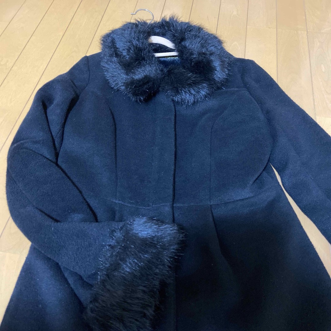 rienda(リエンダ)のrienda ウエストタックコクーンコート　ブラック レディースのジャケット/アウター(毛皮/ファーコート)の商品写真