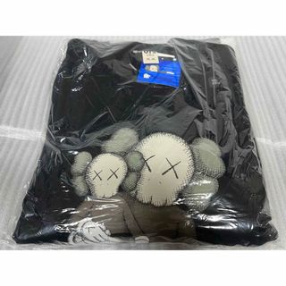 ユニクロ(UNIQLO)の☆新品未使用☆ユニクロ カウズ　uniqlo kaws スウェット トレーナー⑧(スウェット)