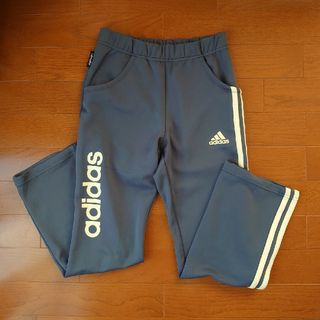 アディダス(adidas)のadidas　ジャージ　ズボン　140(パンツ/スパッツ)