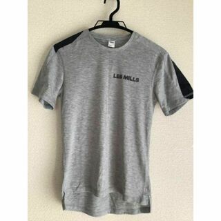 リーボック(Reebok)のリーボック　レズミルズ　Tシャツ　XS(Tシャツ/カットソー(半袖/袖なし))