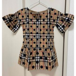 バーバリー(BURBERRY)の新品タグ付き♡Burberryポルカドット柄ワンピース4y=110㎝(ワンピース)