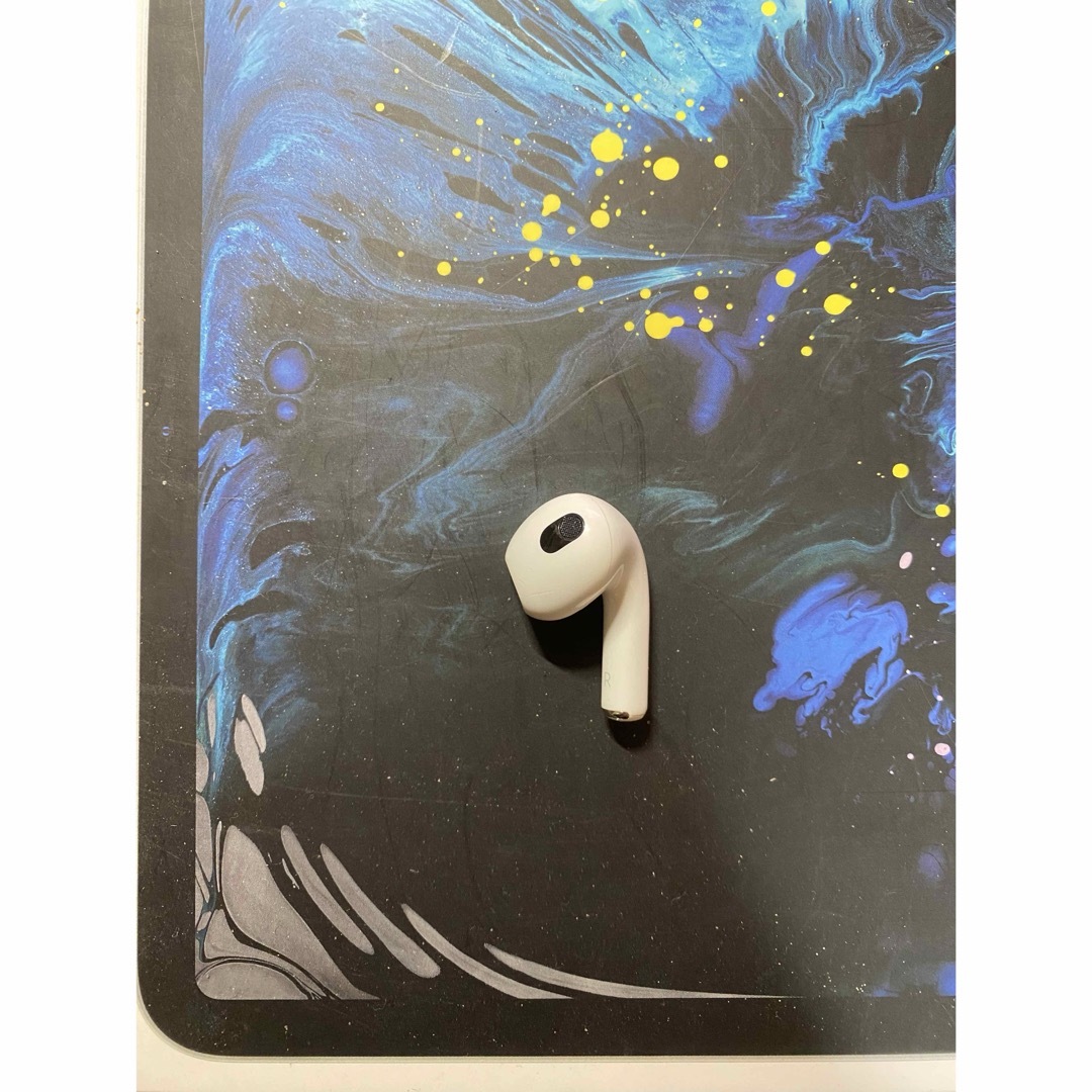 Apple AirPods  第３世代　右側　右耳　右ヘッドフォン/イヤフォン