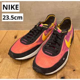 ナイキ(NIKE)のNIKE ナイキ ウィメンズ ワッフル ワン　アクティブフューシャ 23.5cm(スニーカー)