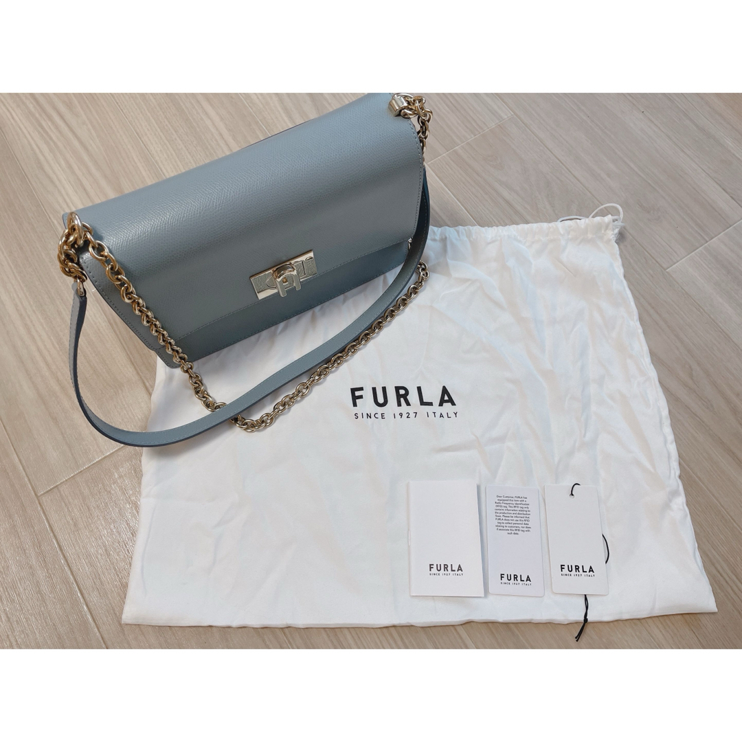 レディースFURLA ショルダーバッグ　2way クロスボディ