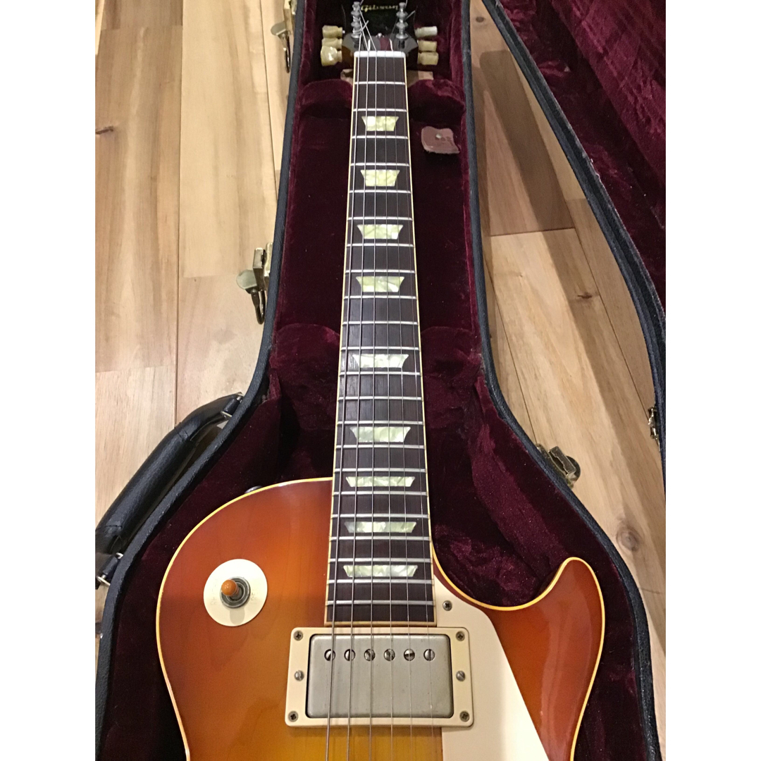 Gibson(ギブソン)の1999年製　Gibson カスタムショップ　レスポール59モデル 楽器のギター(エレキギター)の商品写真