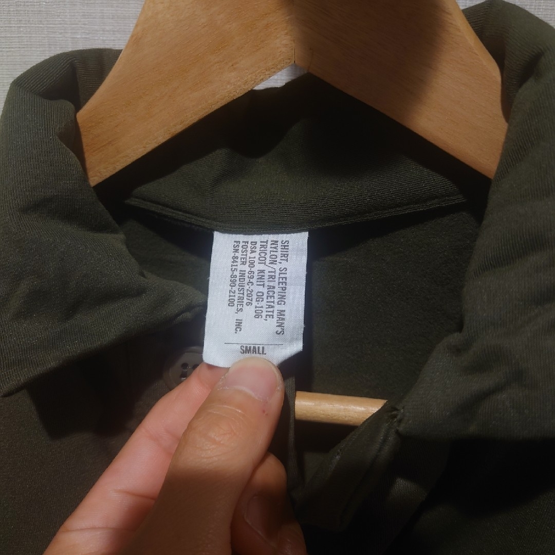 米軍　デッドストック　シャツ　ポロシャツ メンズのトップス(ポロシャツ)の商品写真