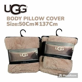 アグ(UGG)のUGG BODY PILLOW COVER  SUNSET（ソフトピンク）(シーツ/カバー)