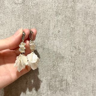 淡色 ピアス イヤリング 抜け感 シェル 結婚式(ピアス)